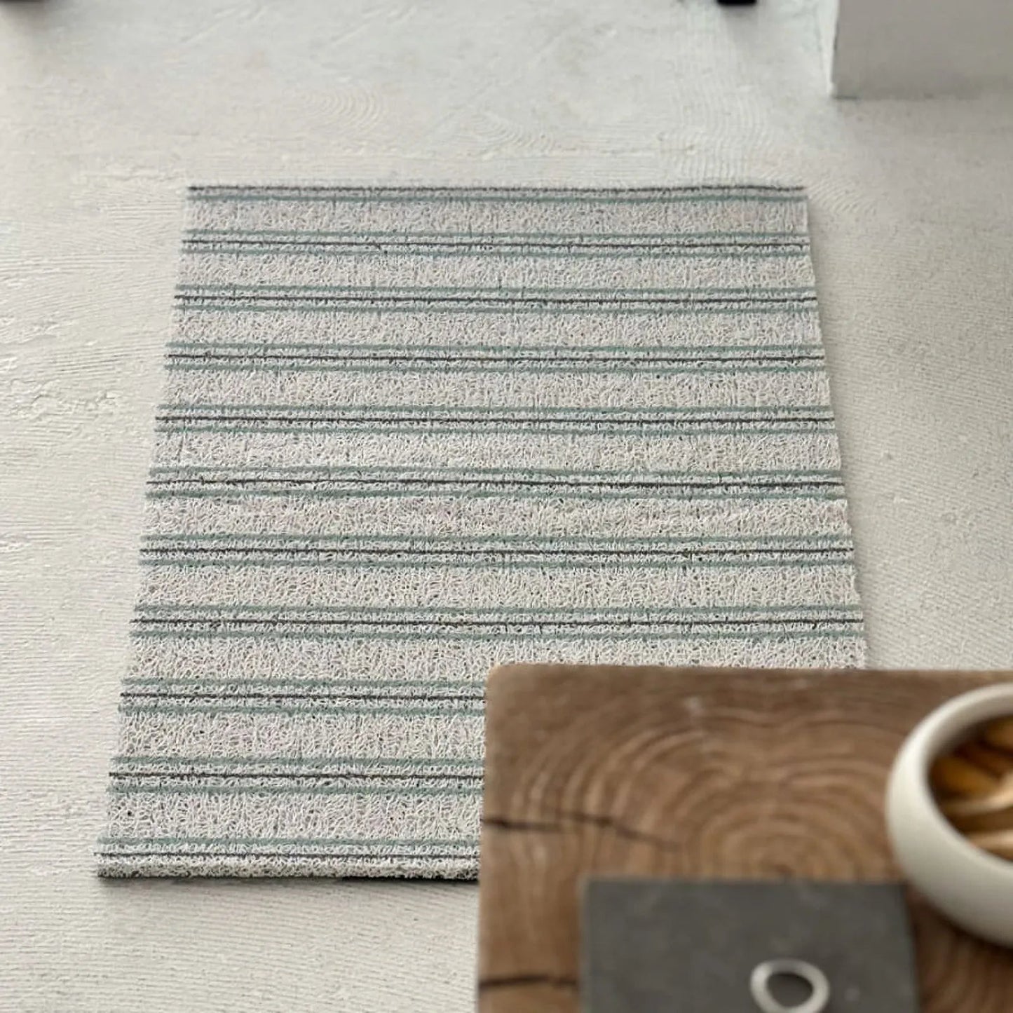Textured Pinstripe PVC Coil Accent Rug