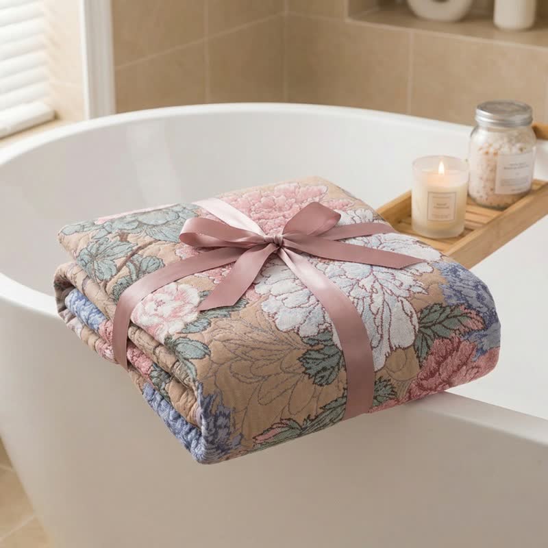 Luxurious Peony Cotton Gauze Bath Towel