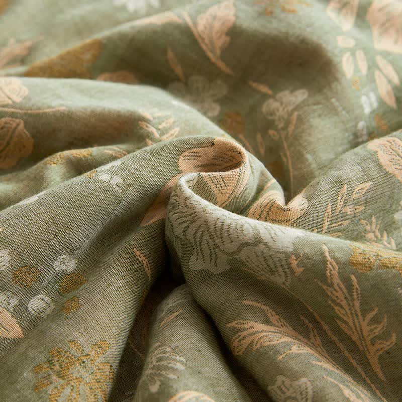 Cotton Gauze Floral Leaf Jacquard Quilt