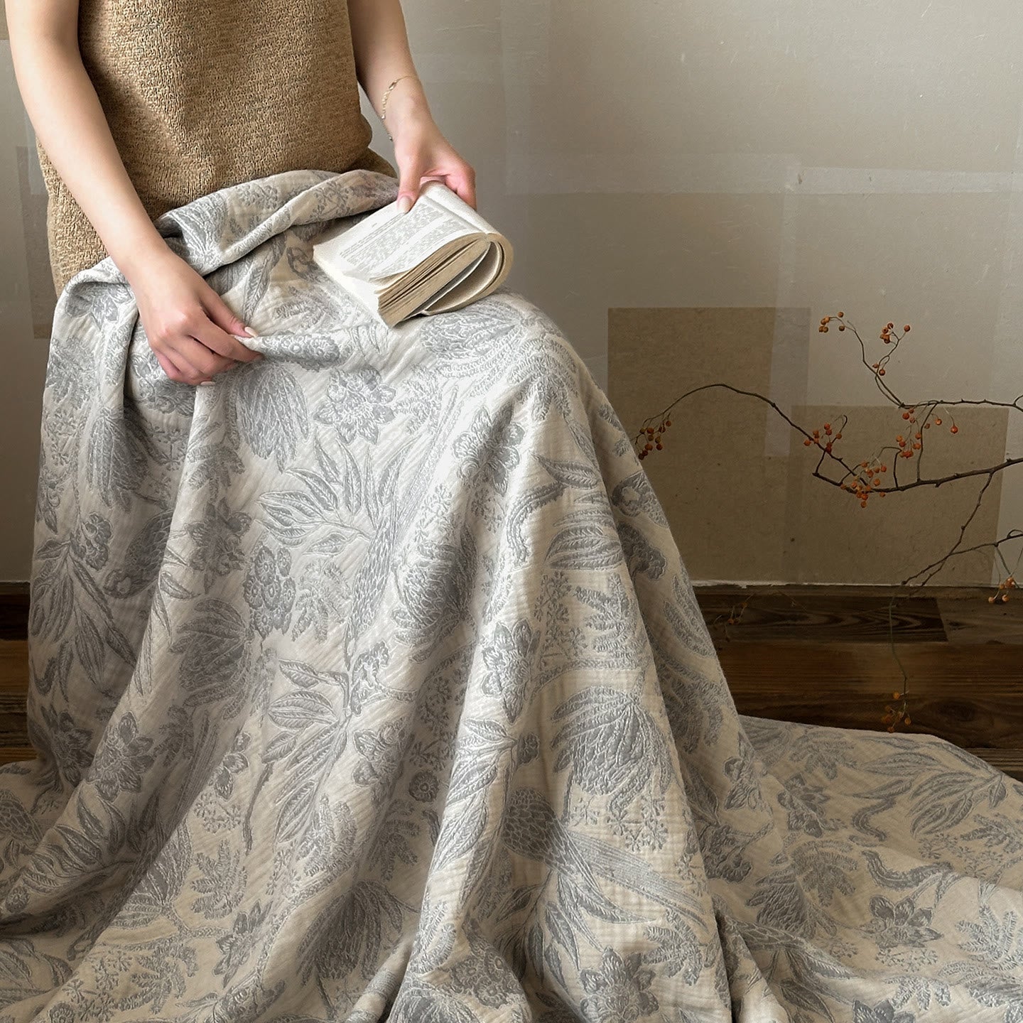 Elegant Rustic Grey Floral Muslin Quilt
