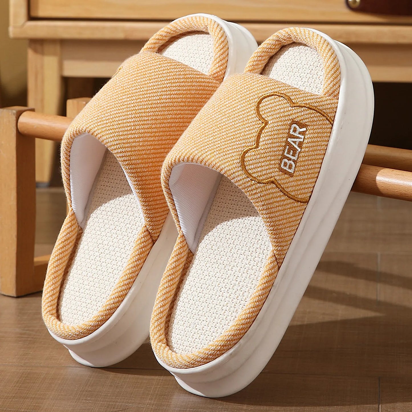Breathable Woven Embroidered Bear Linen House Slippers