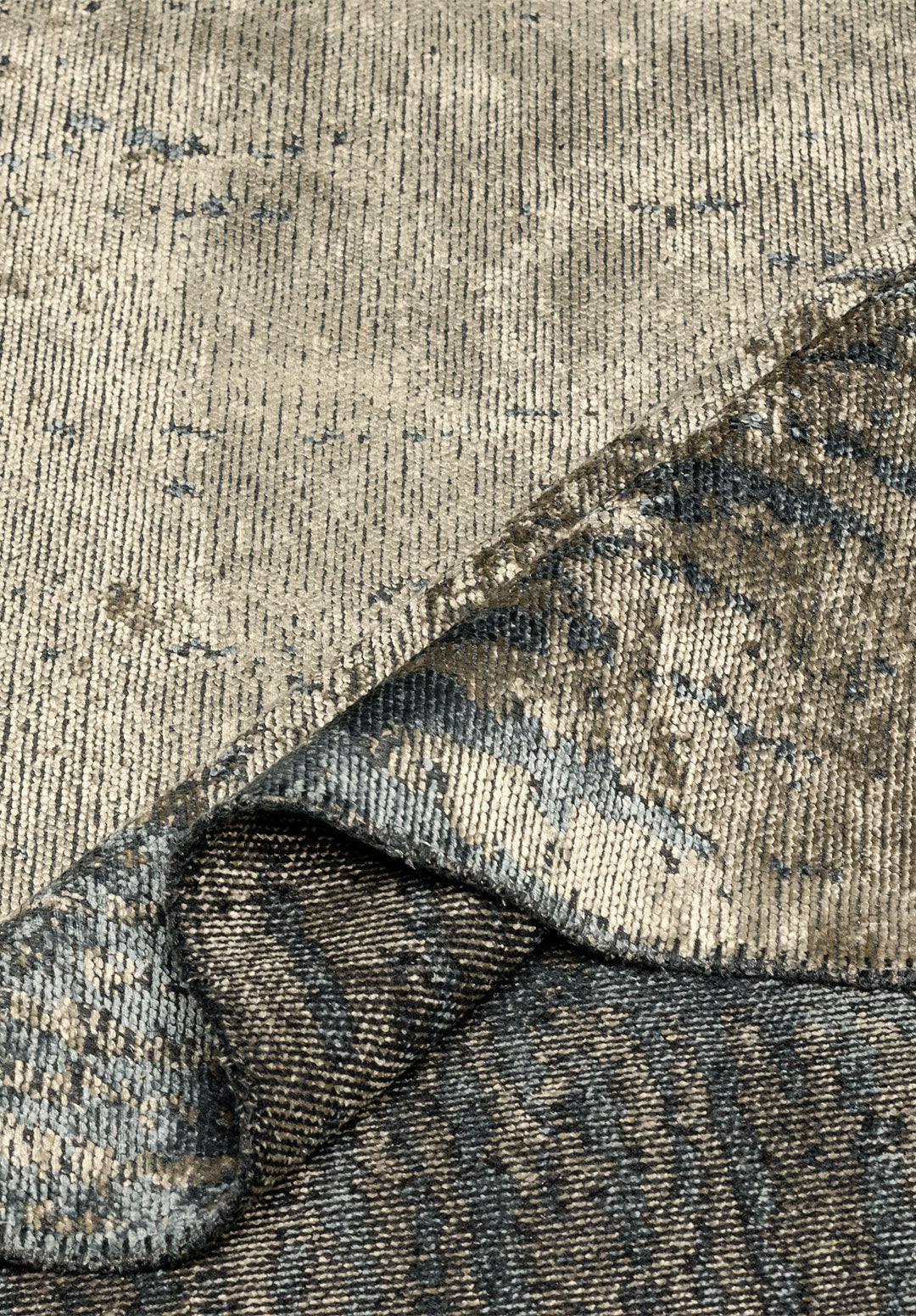 Claw Blue - Beige Rug