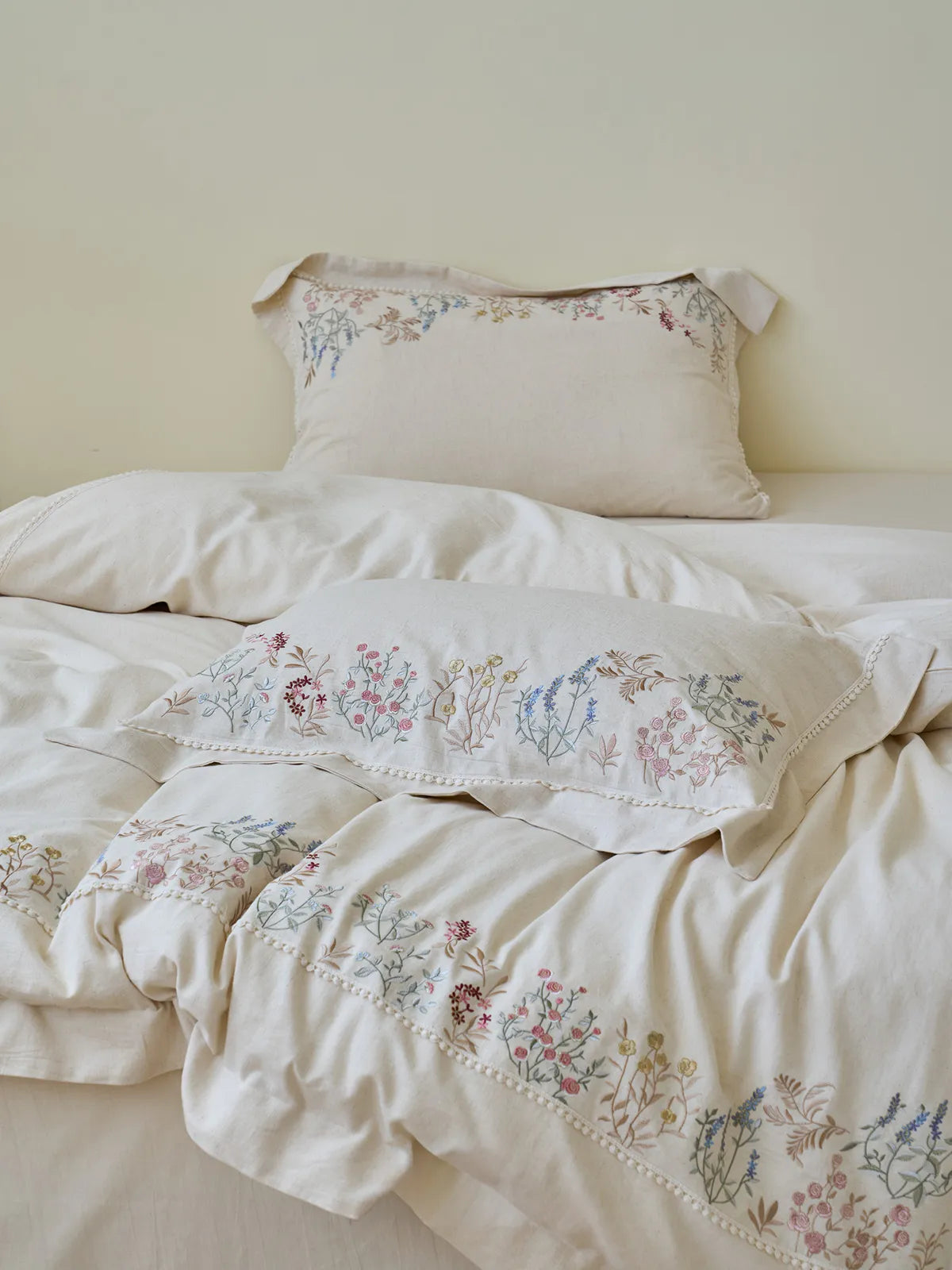 Intricate Wildflower Embroidered Linen Bedding Set