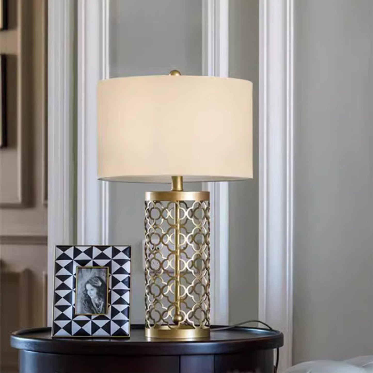 BAJE-2648 Victorian Brass Table Lamp