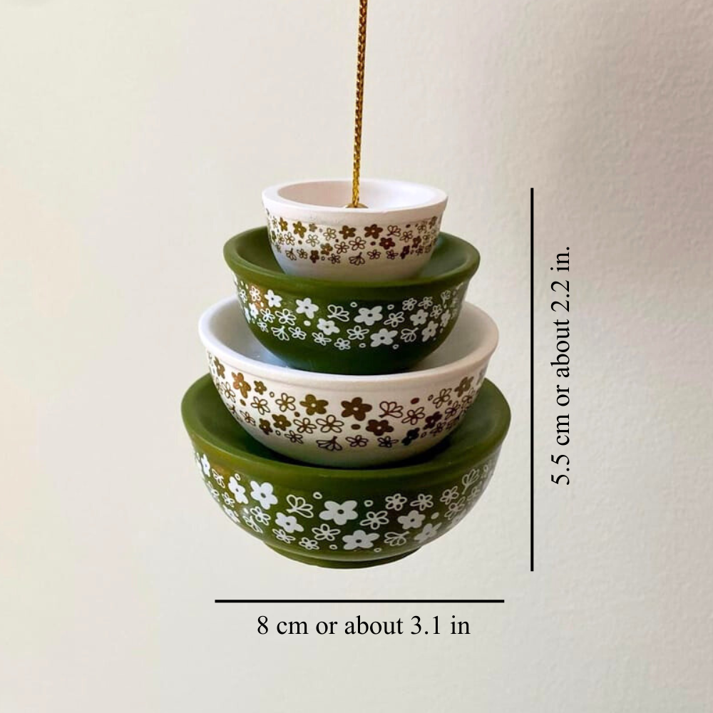 Ornement miniature de bol empilable