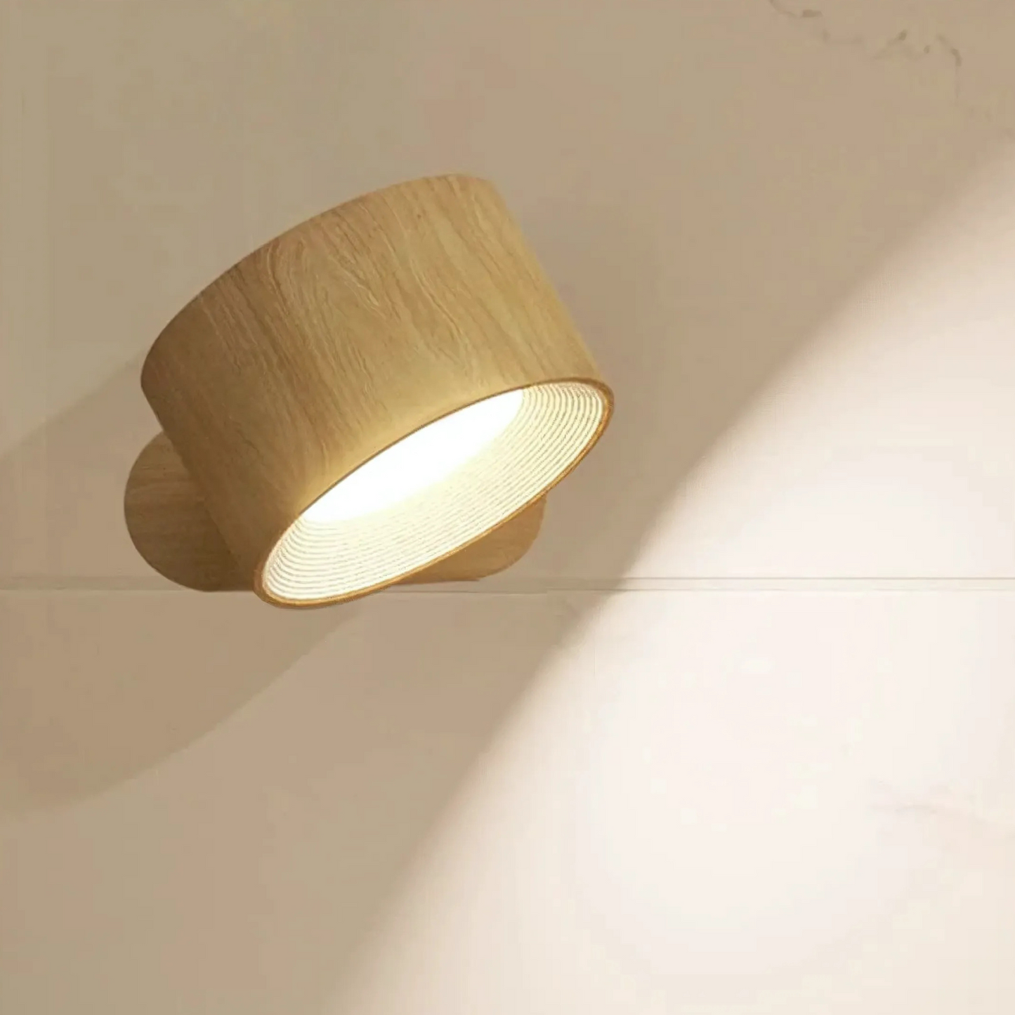 Cordless Magnetic LED Wall Light