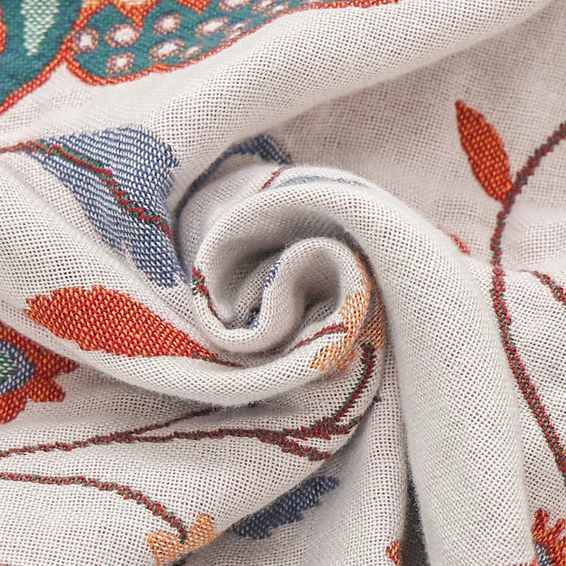 Überwurfdecke „Floral Reverie“