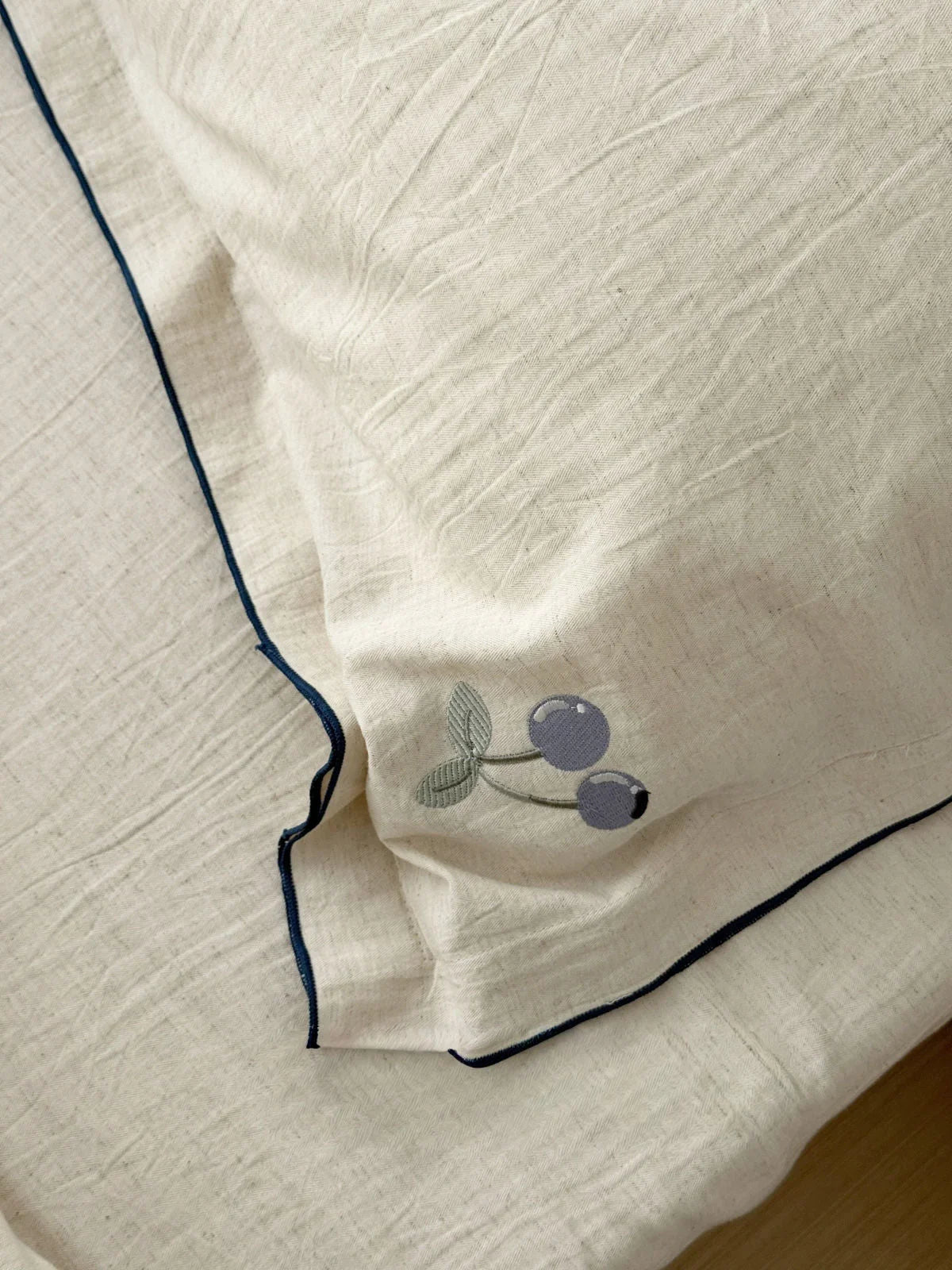 Textured Blueberry Embroidered Linen Bedding Set