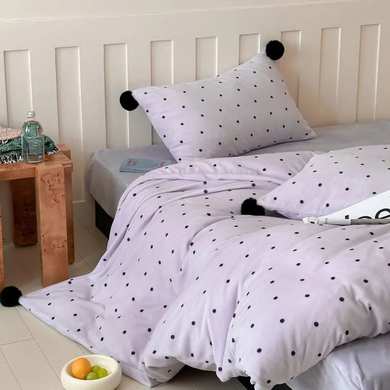 Plush Polka Dot Pom Pom Velvet Bedding Set
