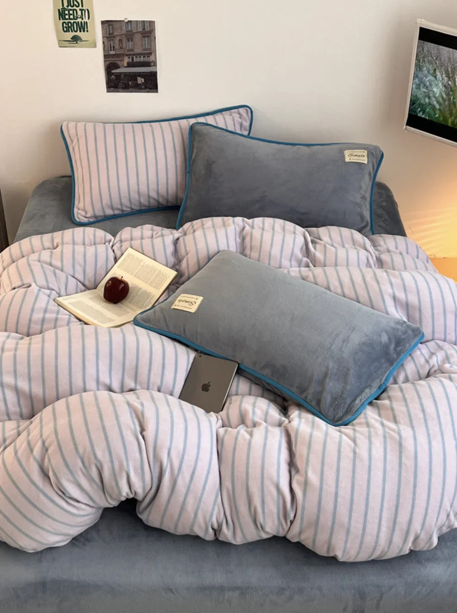 Cozy Striped Flannel Fleece Bedding Set