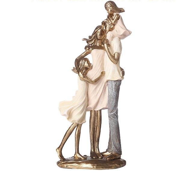 Familie mit 4 Figuren