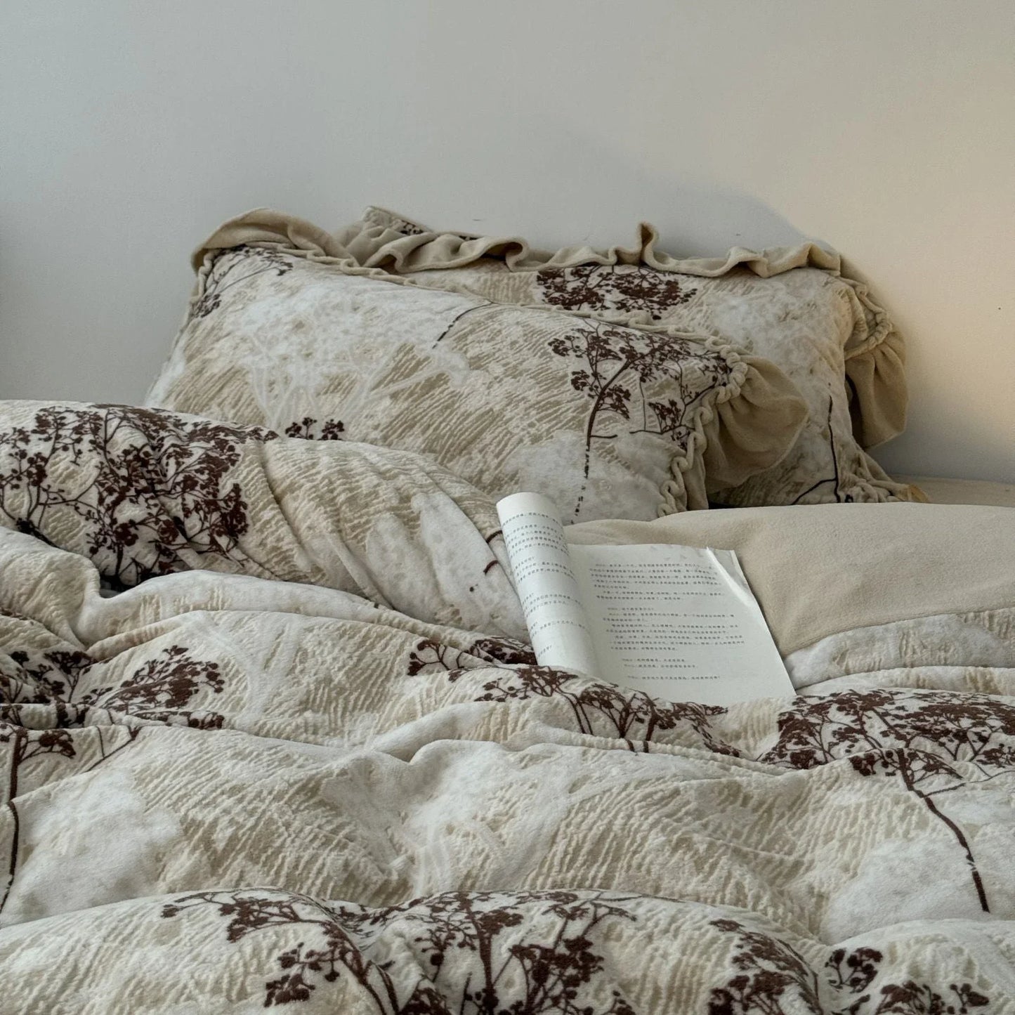 Ruffled Floral Branch Washed Cotton Bedding Set