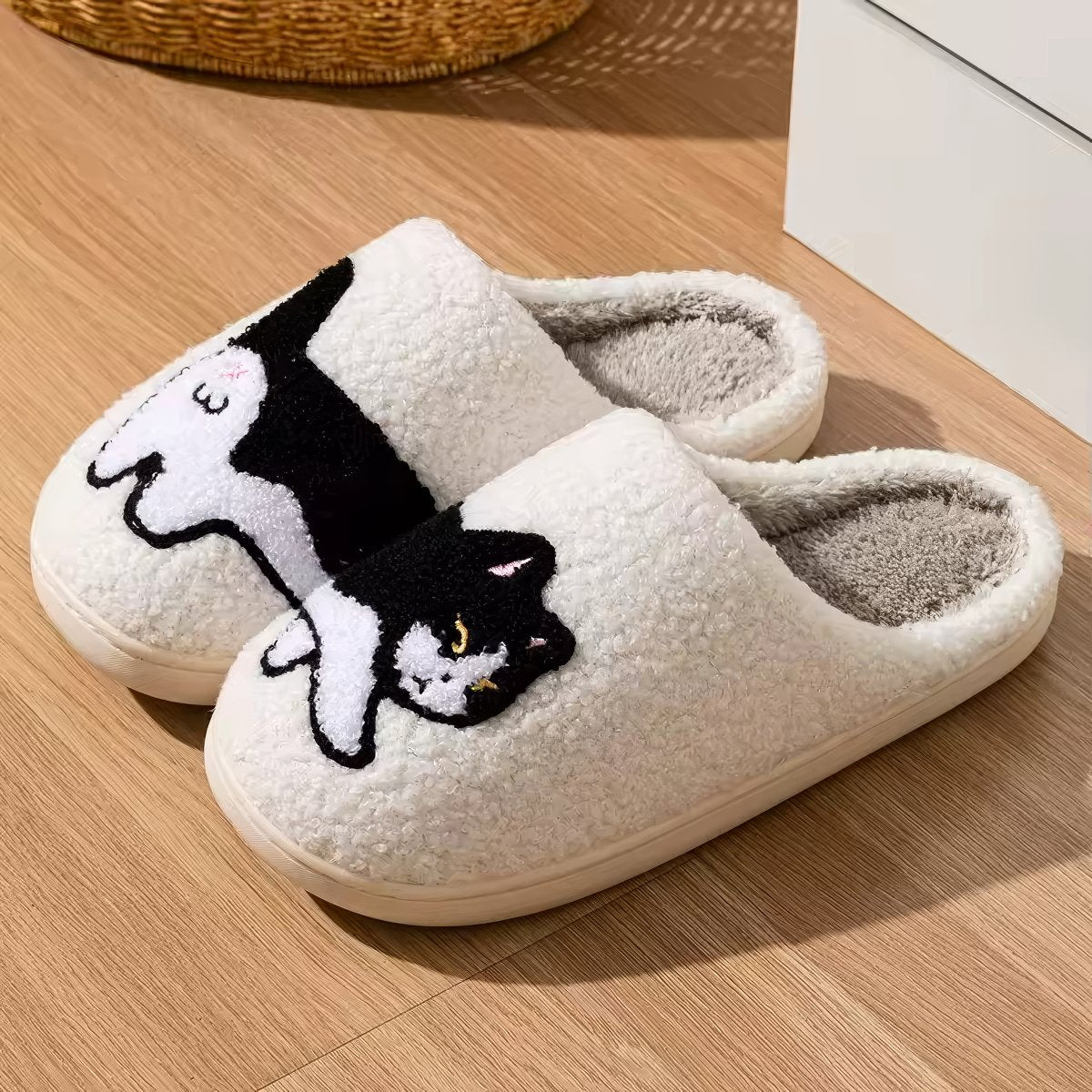 Plush Kitty Slippers