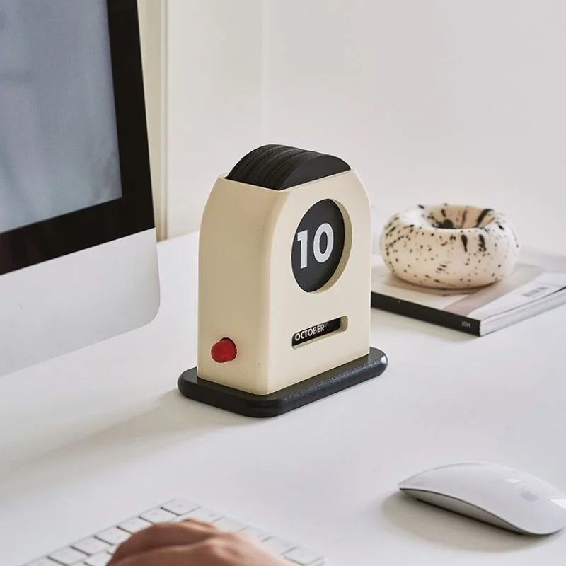 Retro Wooden Perpetual Desk Calendar