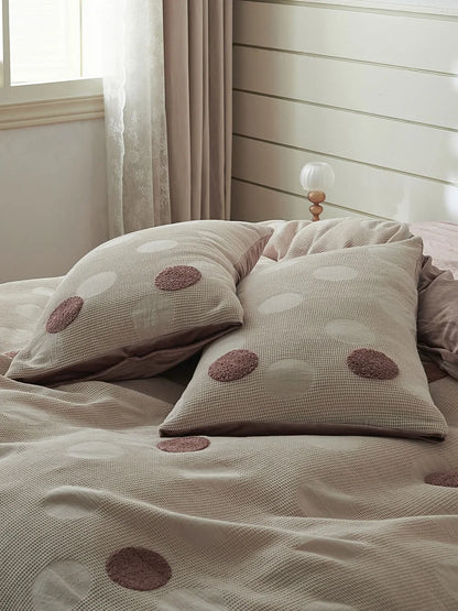 Plush Polka Dot Fleece Bedding Set