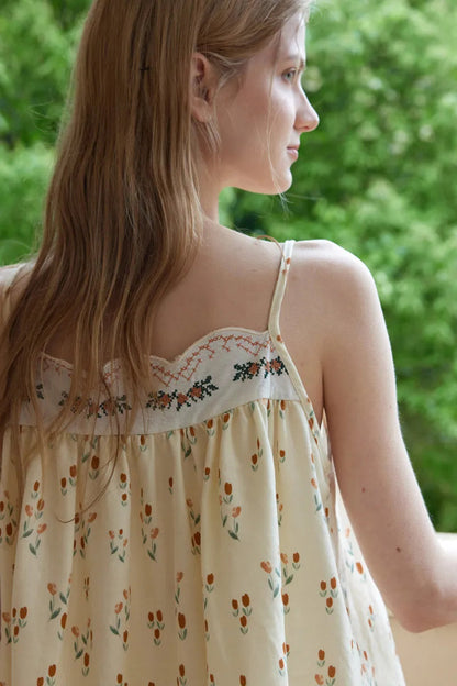 Soft Tulip Embroidered Double Gauze Pajama