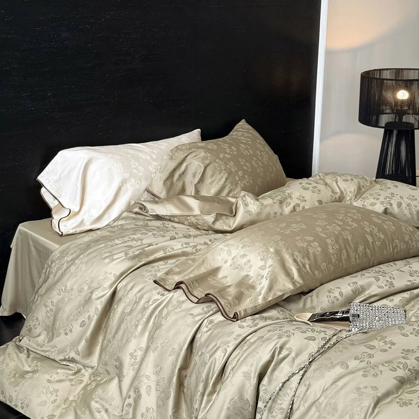 Silky Floral Jacquard Cooling Tencel Bedding Set