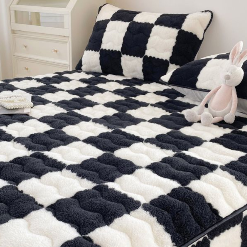 Velvet Checkered Bedsheet