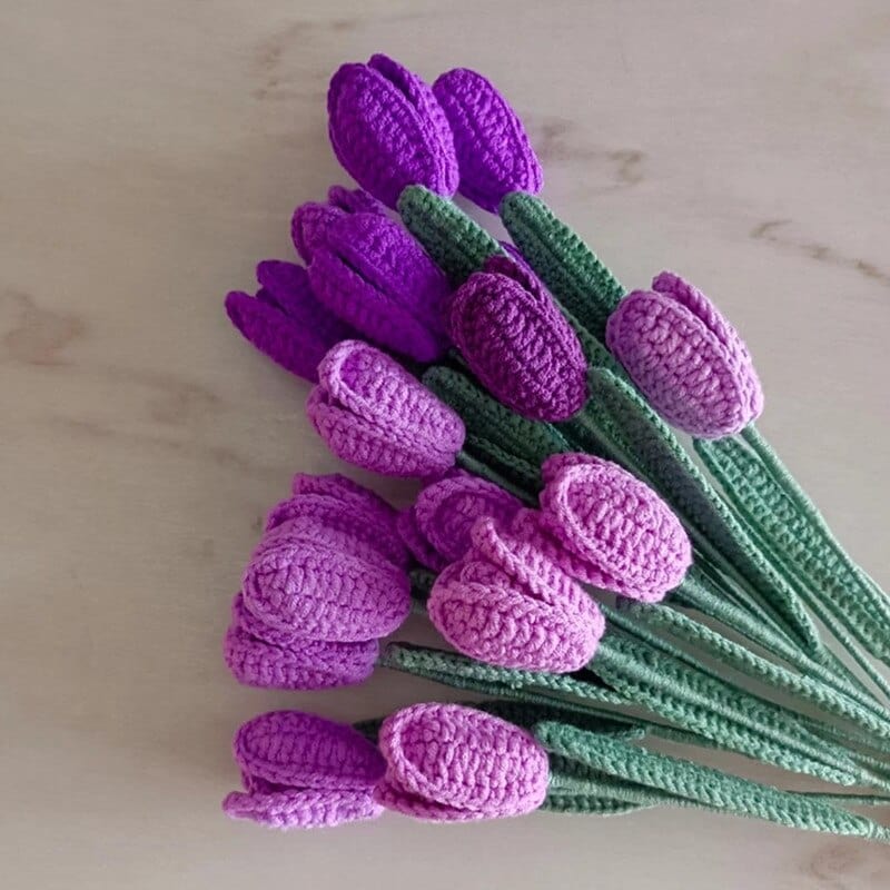 10 Stück handgestrickte gehäkelte Tulpenblüten