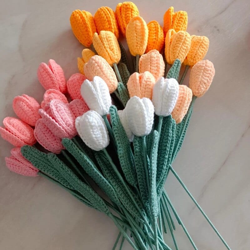 10pcs fleurs de tulipes au crochet tricotées à la main