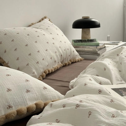 Pom Pom Trim Bow Print Washed Cotton Bedding Set