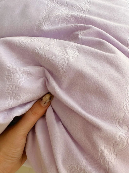 Plush Ruffled Jacquard Velvet Bedding Set