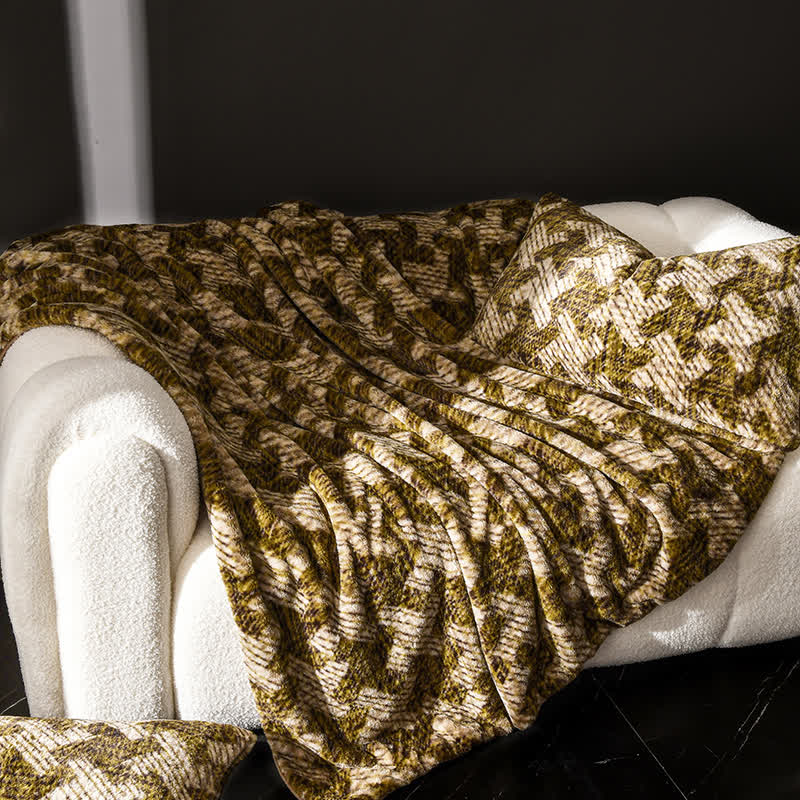 Retro Velvet Windmill Sofa Throw Blanket