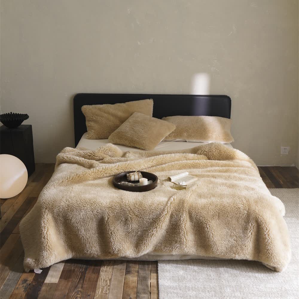 Khaki Double-sided Fleece Throw Blanket