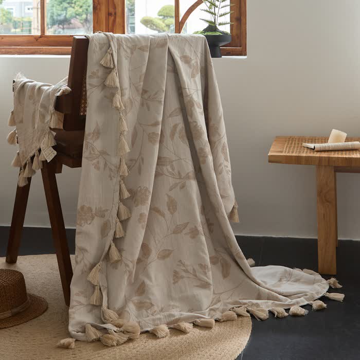 Ownkoti Floral Leaf Jacquard Cotton Linen Blanket