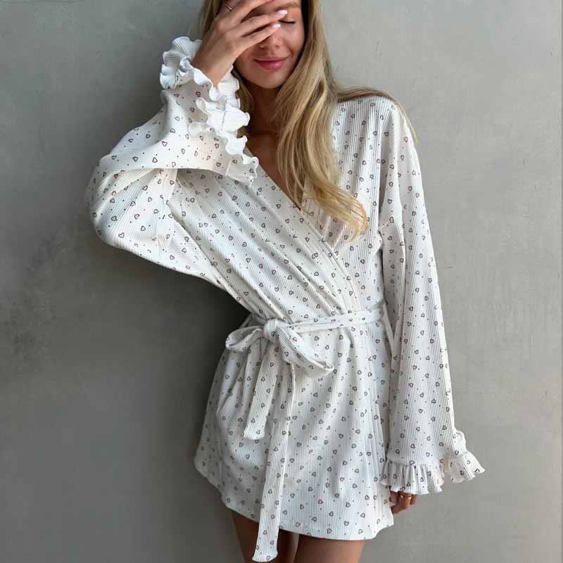 Heart Print Long Sleeve Short Kimono Robe