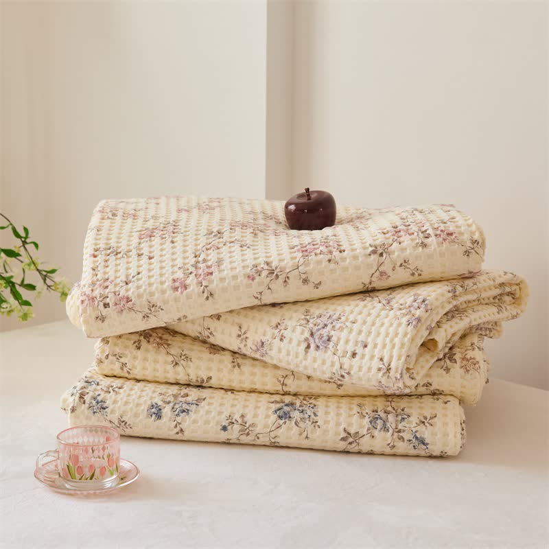 Floral Cotton Gauze Waffle Weave Quilt Blanket