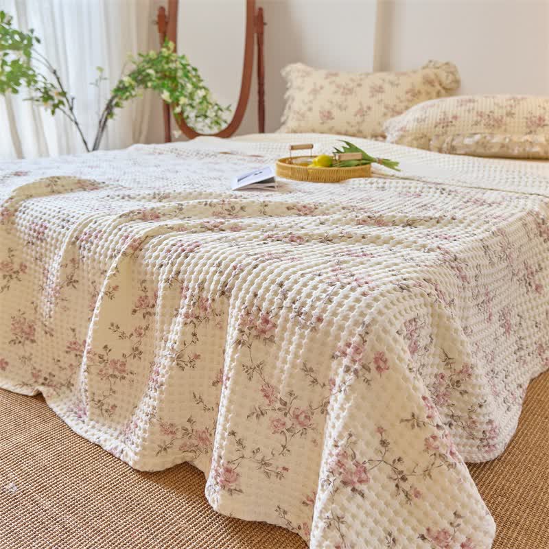 Floral Cotton Gauze Waffle Weave Quilt Blanket