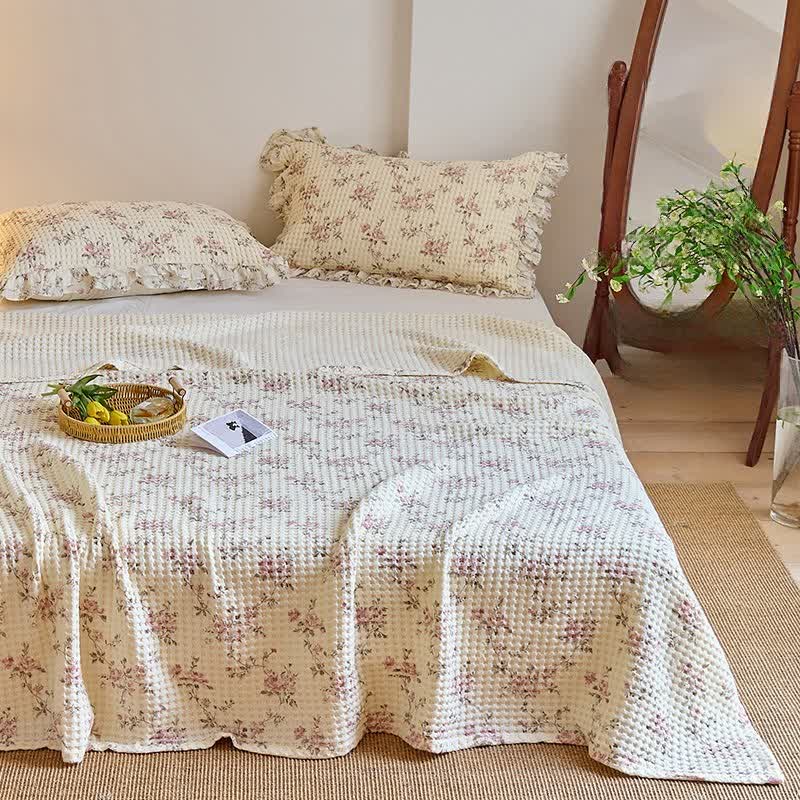 Floral Cotton Gauze Waffle Weave Quilt Blanket