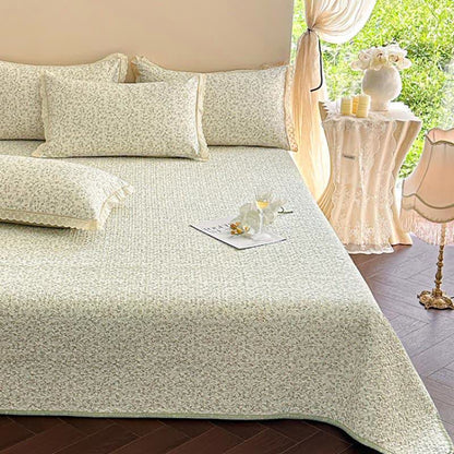 Elegant French Floral Quilted Bedspread