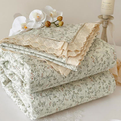 Elegant French Floral Quilted Bedspread