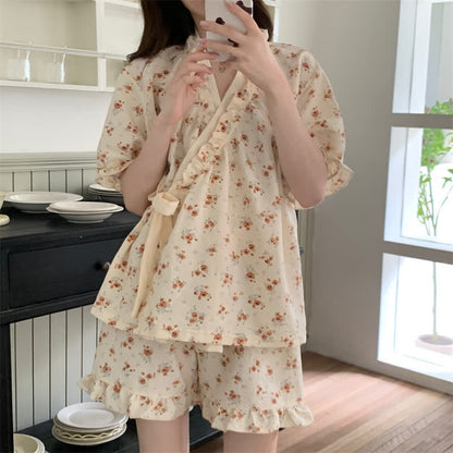 Country Style Floral Ruffle Sleeve Pajamas
