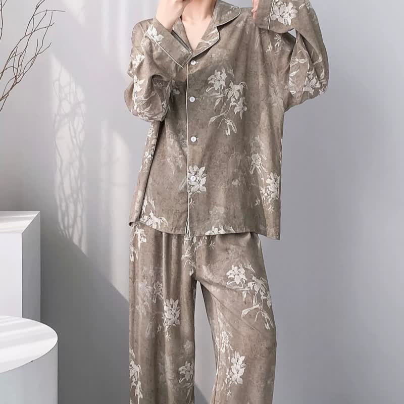 Elegant Lily Floral Pajama Set
