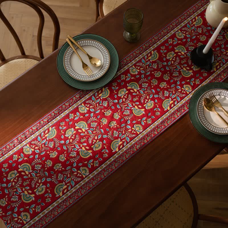 Vintage Branch Jacquard Tassel Table Runner