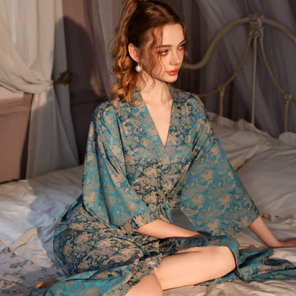 Vintage Pattern 3/4 Sleeve Kimono Robe