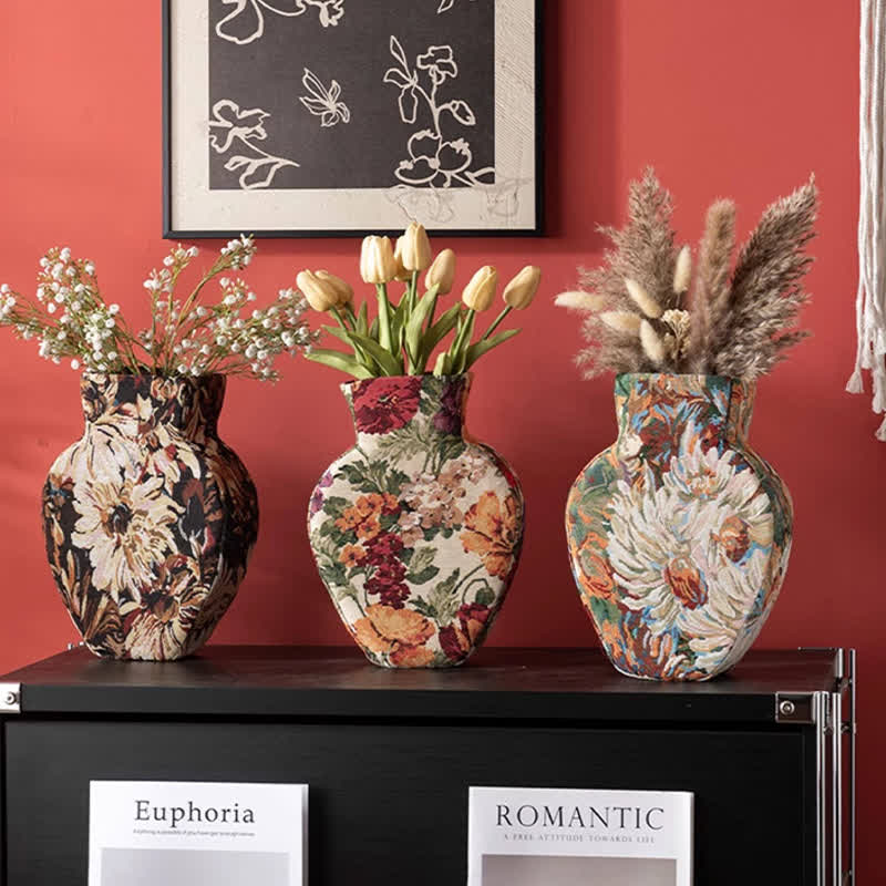 Handcrafted Soft-Texture Floral Decorative Vase