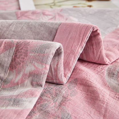 Cotton Gauze Rustic Floral Jacquard Quilt