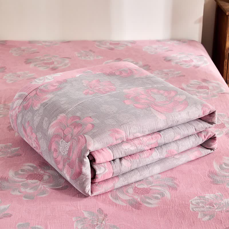 Cotton Gauze Rustic Floral Jacquard Quilt