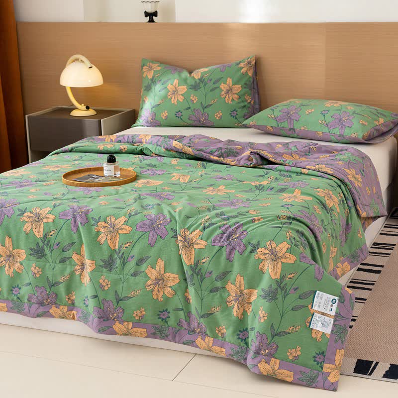 Lily Floral Print Cotton Linen Quilt