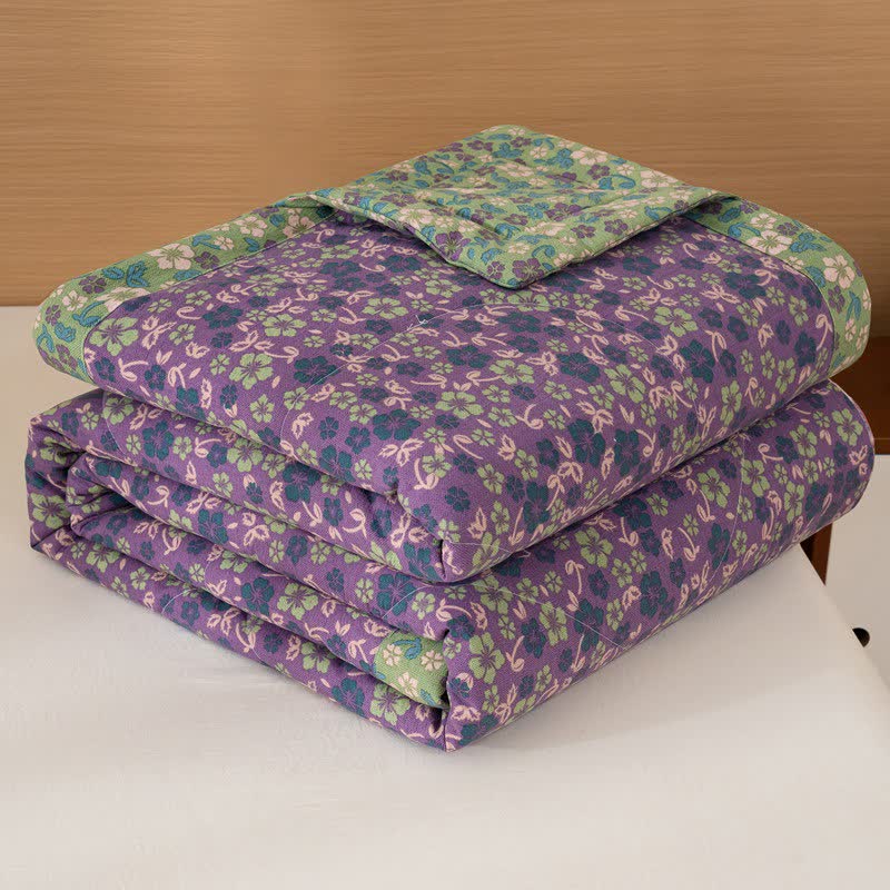 Crabapple Blossom-Inspired Cotton Linen Quilt