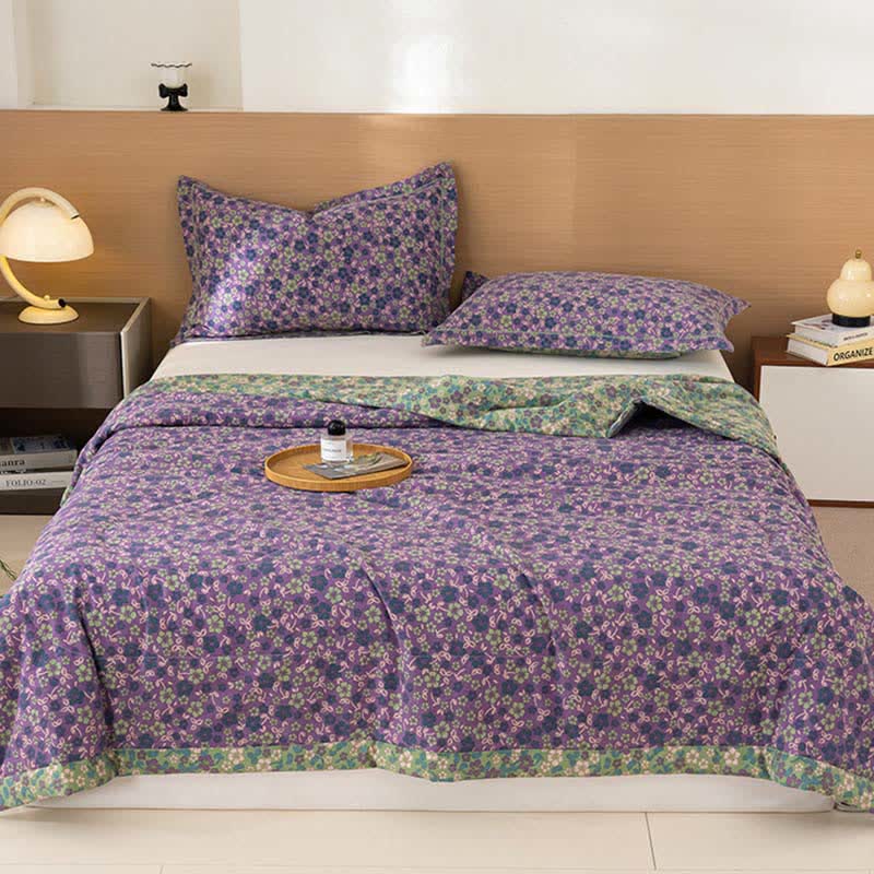 Crabapple Blossom-Inspired Cotton Linen Quilt