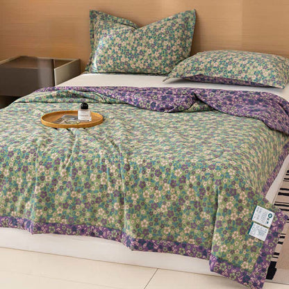 Crabapple Blossom-Inspired Cotton Linen Quilt