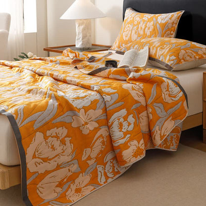 Tulip-inspired Cotton Gauze Quilt Blanket
