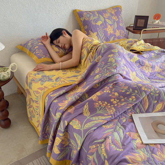 Pastoral Floral & Leaf Cotton Gauze Quilt Blanket