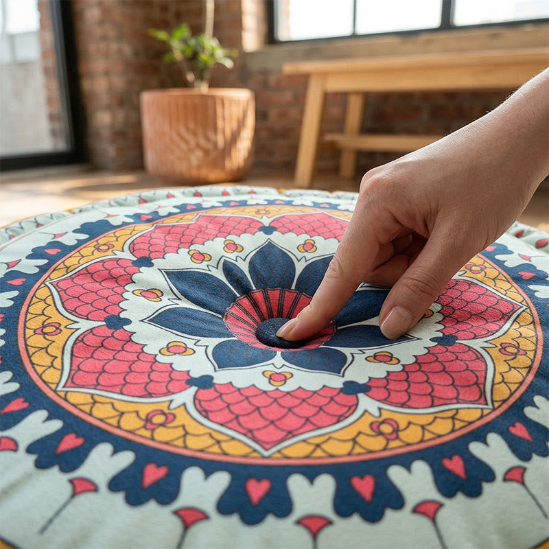 Bohemian Leaf  Round Throw Pillow