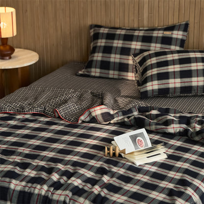 Simple Stripe Checkered Cotton Quilt